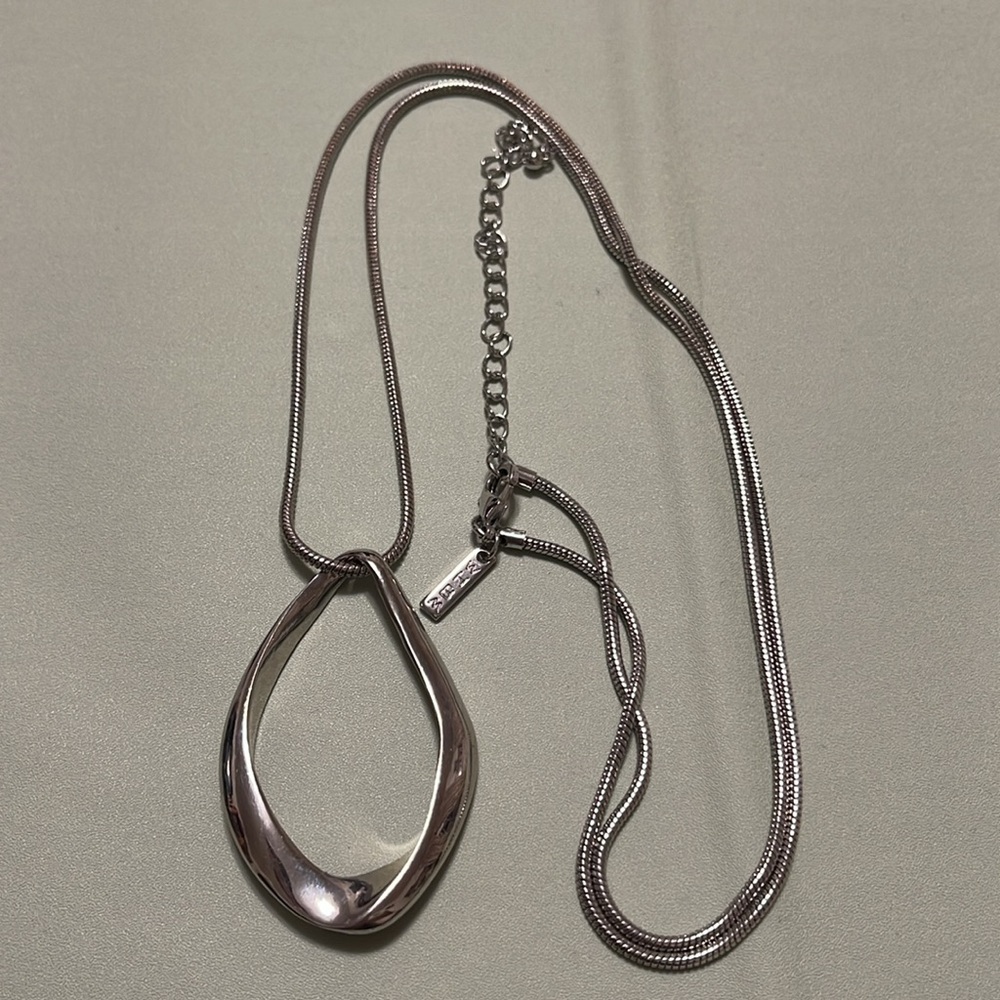 3/$18 Elegant WHBM Necklace - Picture 5 of 7